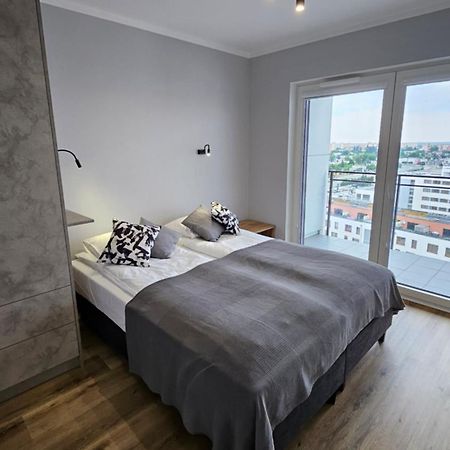 Apartament Bulgarska 59 - Sypialnia I Salon - 40M2 - Self Check In 24H Poznań Zewnętrze zdjęcie